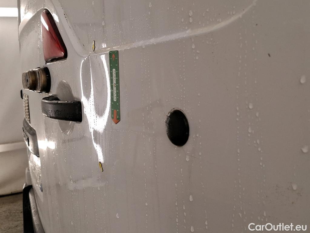  Renault  Master  Fourgon L3H2 3 5 Grand Confort dCi 135CV BVM6 E6dT 7 PLACES #12