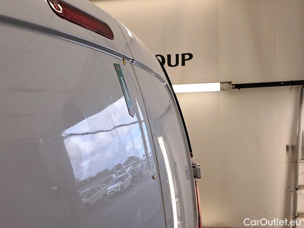  Renault  Kangoo  Express Maxi Extra (Série Spéciale) 1.5 dCi 90CV BVM5 E6 #20