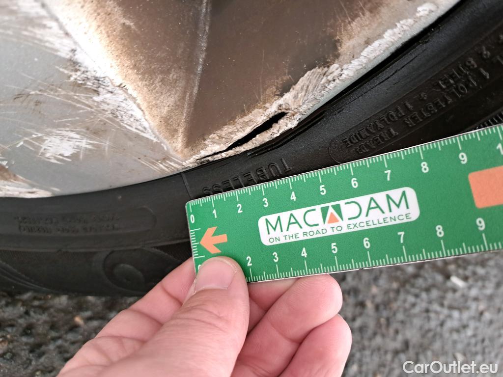  Renault  Kangoo  Express Maxi Extra (Série Spéciale) 1.5 dCi 90CV BVM5 E6 #106