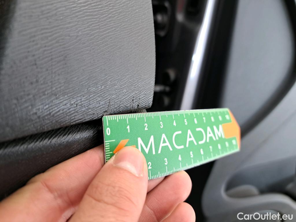  Renault  Kangoo RENAULT  Express / 2013 / 4P / Fourgonnette Grand Confort TCe 115 EDC #6