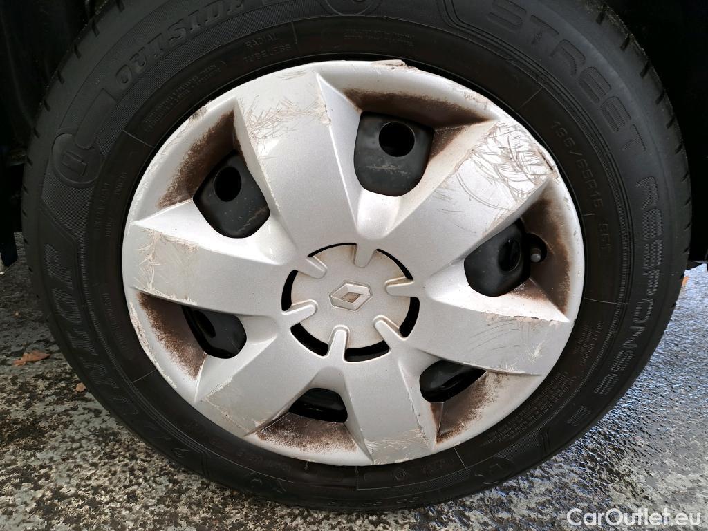  Renault  Kangoo  Express Maxi Extra (Série Spéciale) 1.5 dCi 90CV BVM5 E6 #108