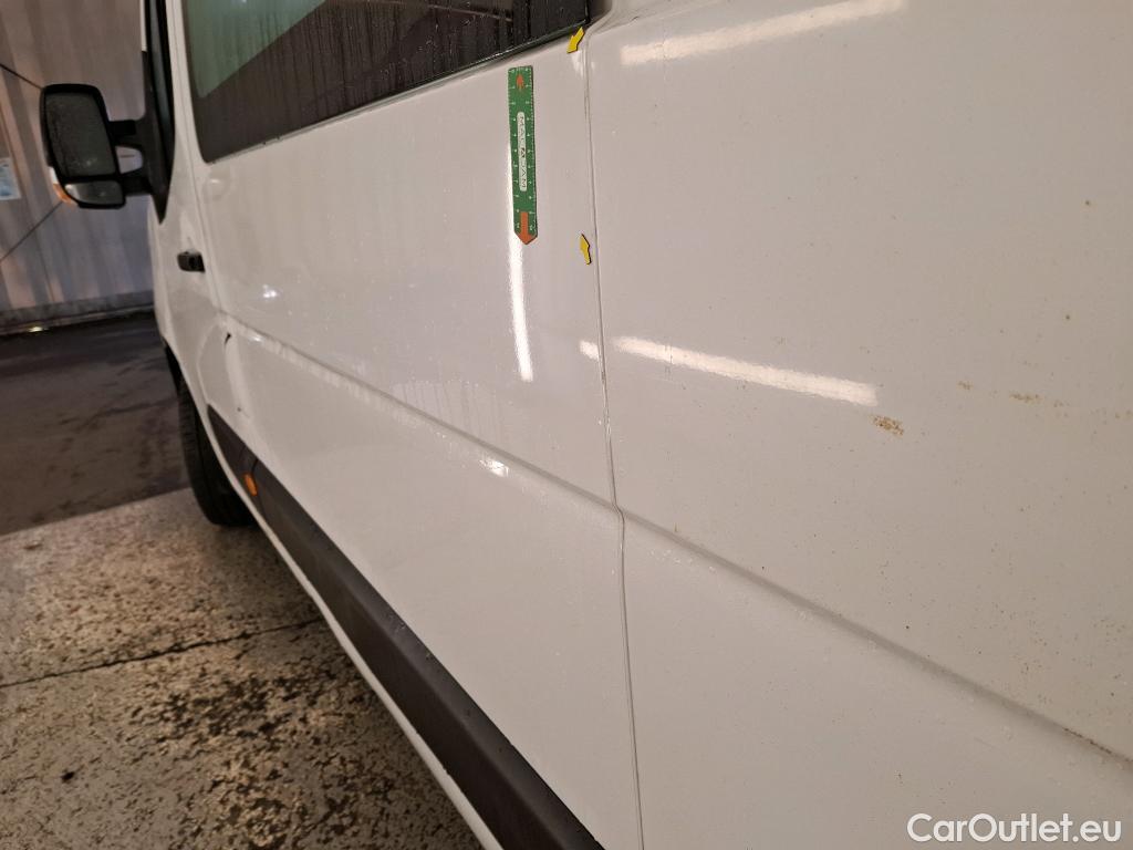  Renault  Master  Fourgon L3H2 3 5 Grand Confort dCi 135CV BVM6 E6dT 7 PLACES #6