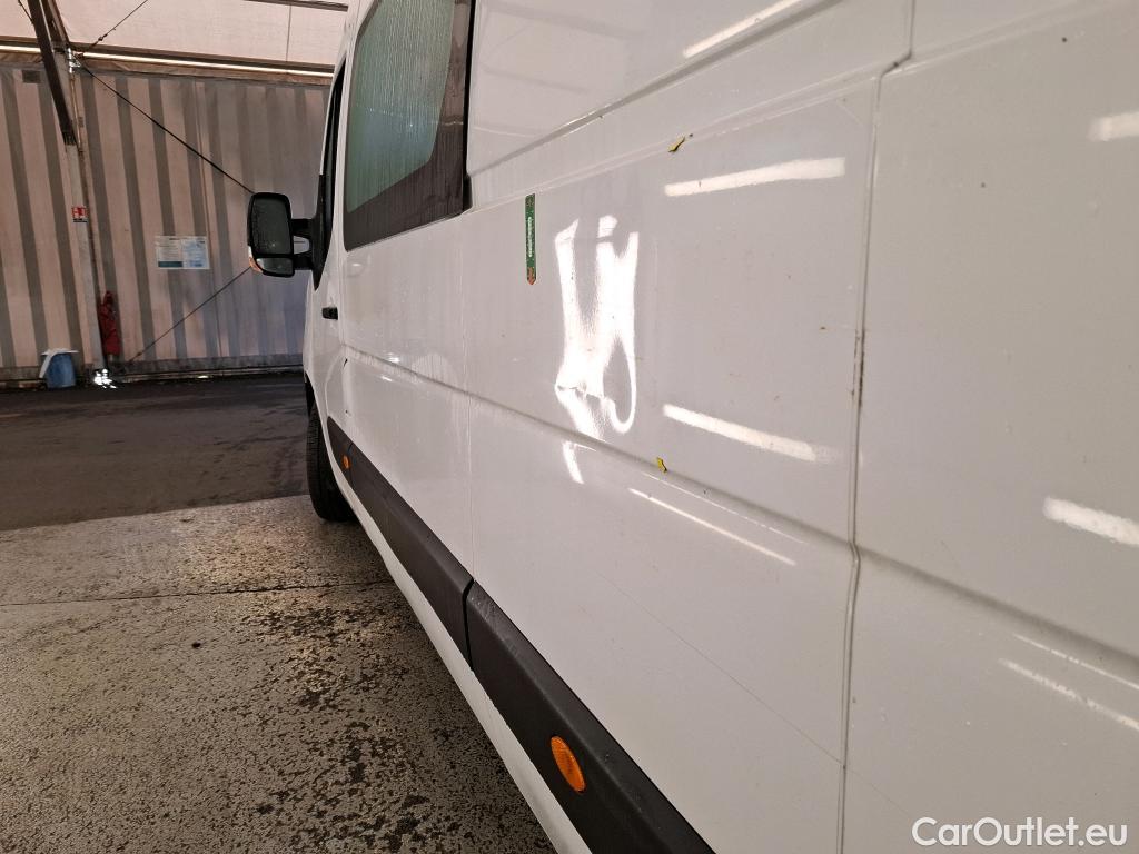  Renault  Master  Fourgon L3H2 3 5 Grand Confort dCi 135CV BVM6 E6dT 7 PLACES #3