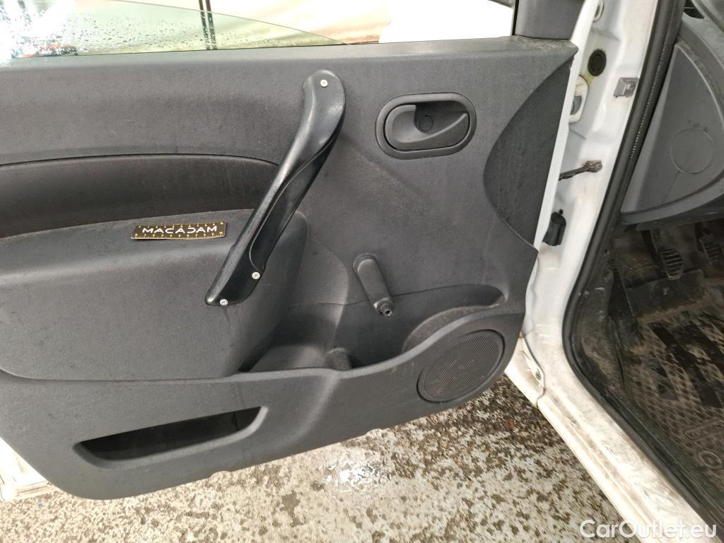  Renault  Kangoo  Express Générique (L1) 1.2 TCe 115CV BVM6 E5 #20