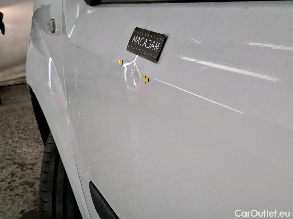  Renault  Kangoo  Express Extra (Série Spéciale) 1.5 dCi 75CV BVM5 E6 #20