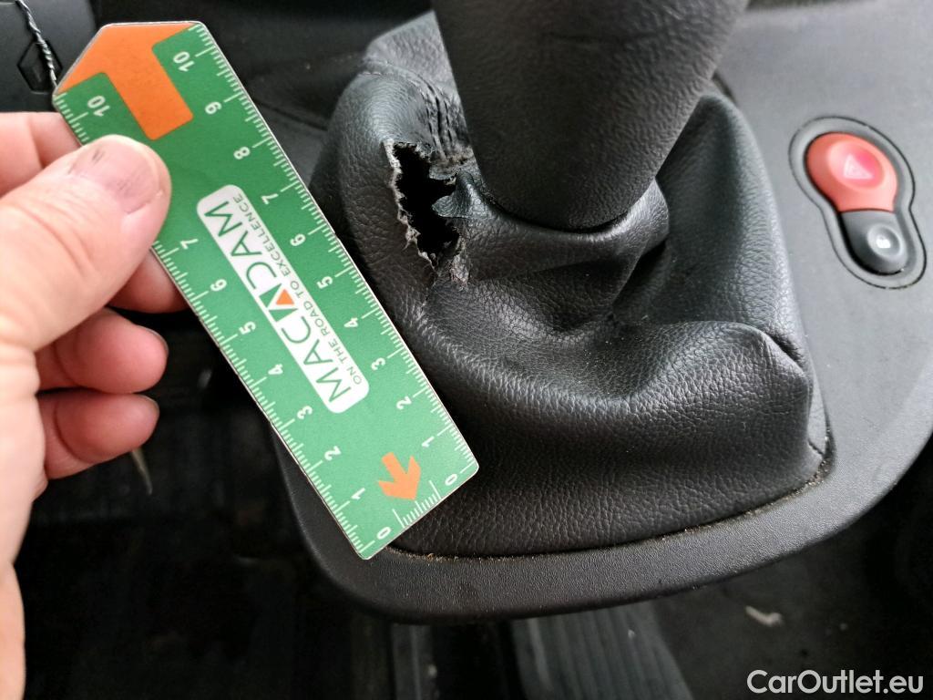  Renault  Kangoo  Express Maxi Extra (Série Spéciale) 1.5 dCi 90CV BVM5 E6 #102