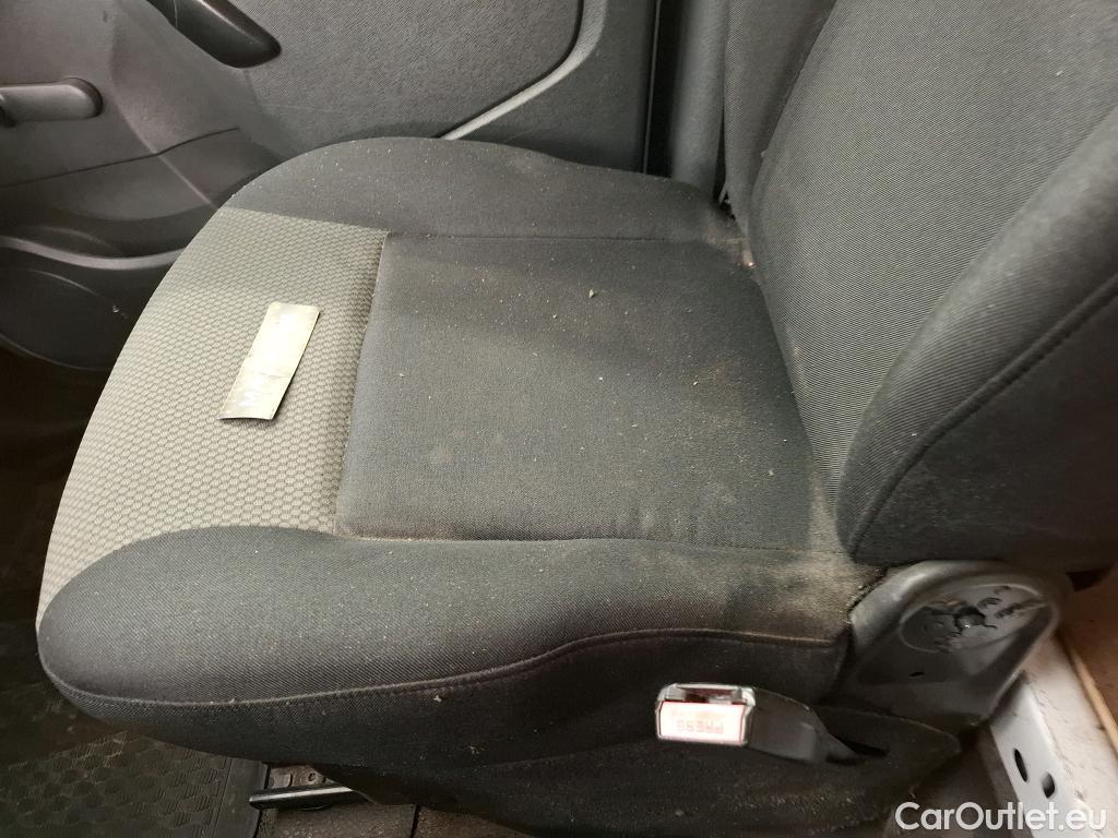  Renault  Kangoo  Express Générique (L1) 1.2 TCe 115CV BVM6 E5 #22