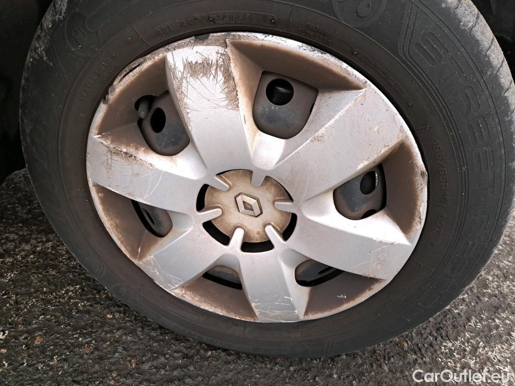  Renault  Kangoo  Express Maxi Extra (Série Spéciale) 1.5 dCi 90CV BVM5 E6 #111