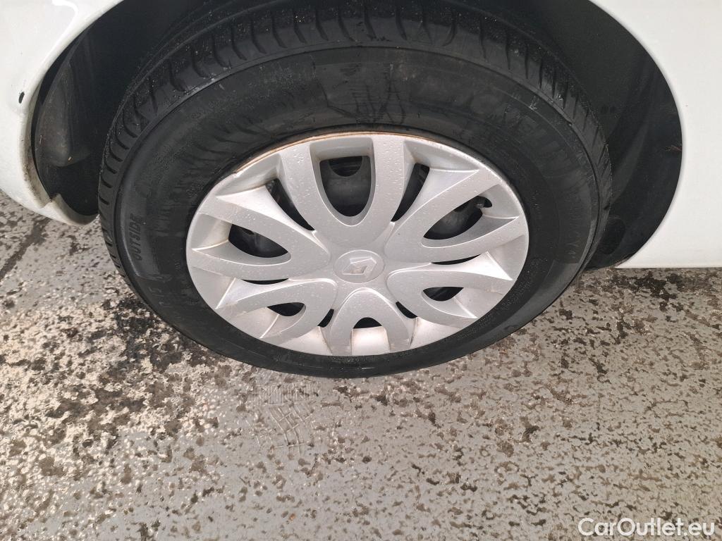  Renault  Clio RENAULT  Société / 2016 / 5P / Berline &Air MédiaNav Energy dCi 75 #26