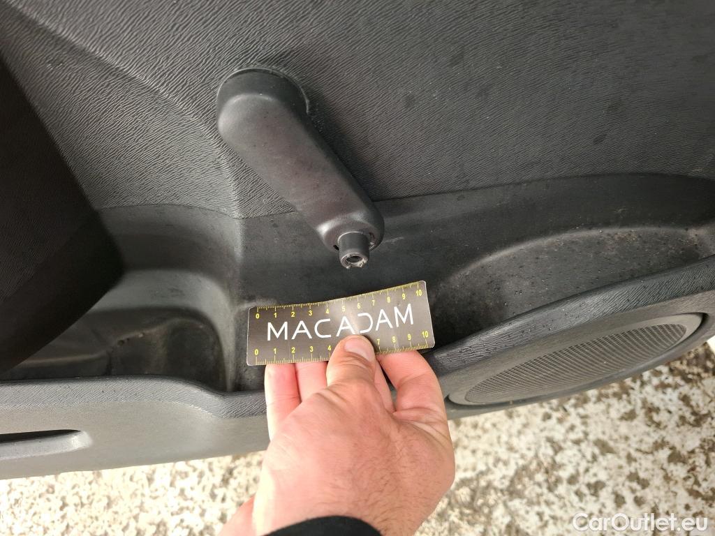  Renault  Kangoo  Express Générique (L1) 1.2 TCe 115CV BVM6 E5 #21