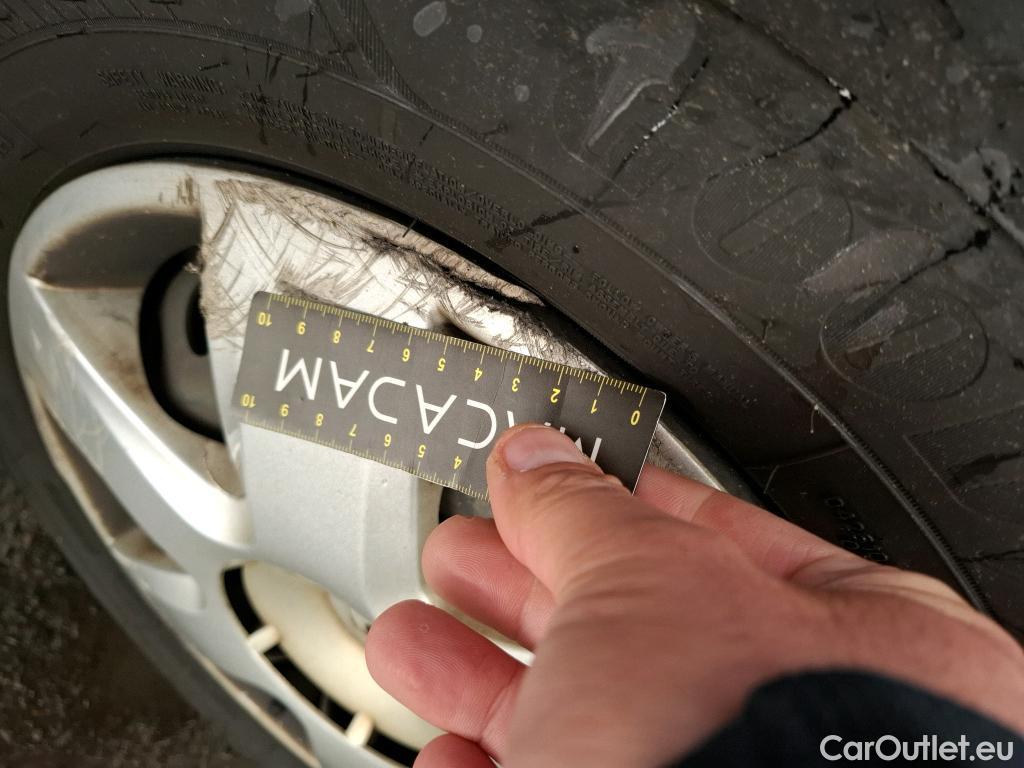  Renault  Kangoo  Express Extra (Série Spéciale) 1.5 dCi 75CV BVM5 E6 #34