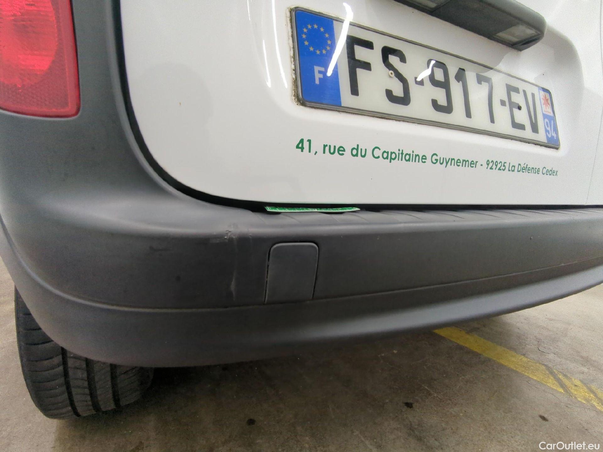  Renault  EXPRESS RENAULT Kangoo  / 2013 / 4P / Fourgonnette Grand Confort - Blue dCi 95 #15