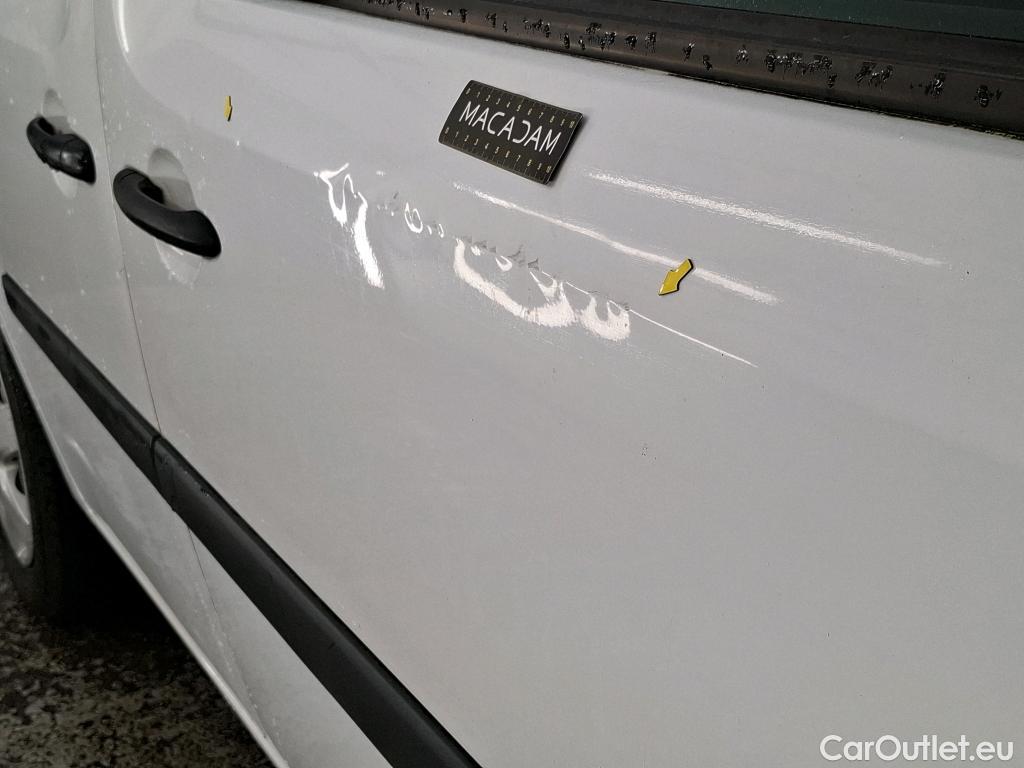  Renault  Kangoo  Express Extra (Série Spéciale) 1.5 dCi 75CV BVM5 E6 #5