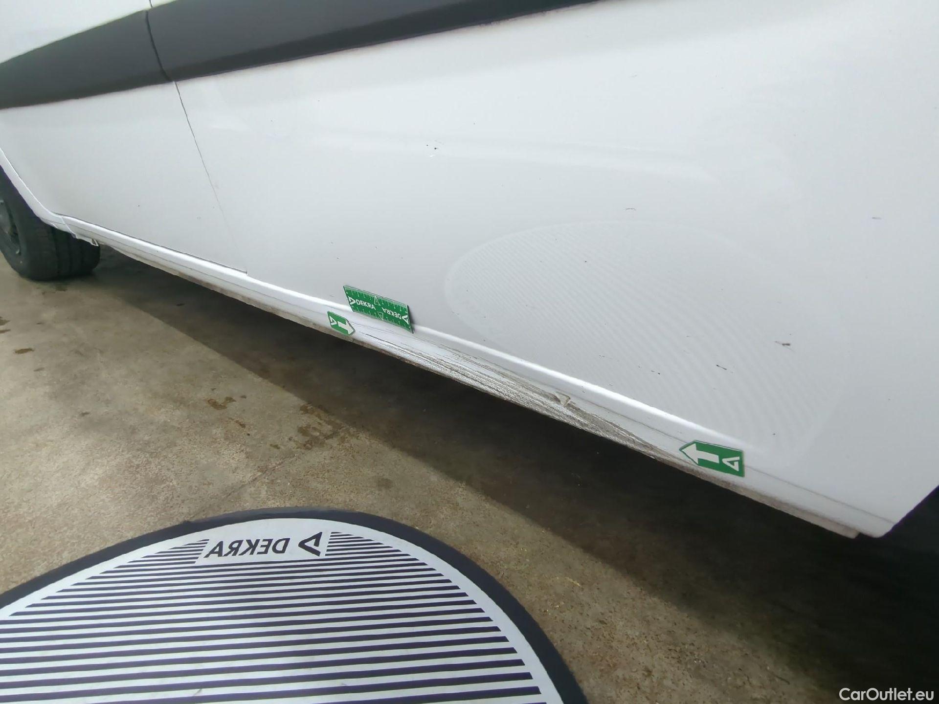  Renault  EXPRESS RENAULT Kangoo  / 2013 / 4P / Fourgonnette Grand Confort - Blue dCi 95 #14