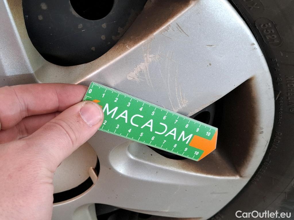  Renault  Kangoo  Express Grand Confort (L1) 1.5 dCi 75CV BVM5 E6 #52