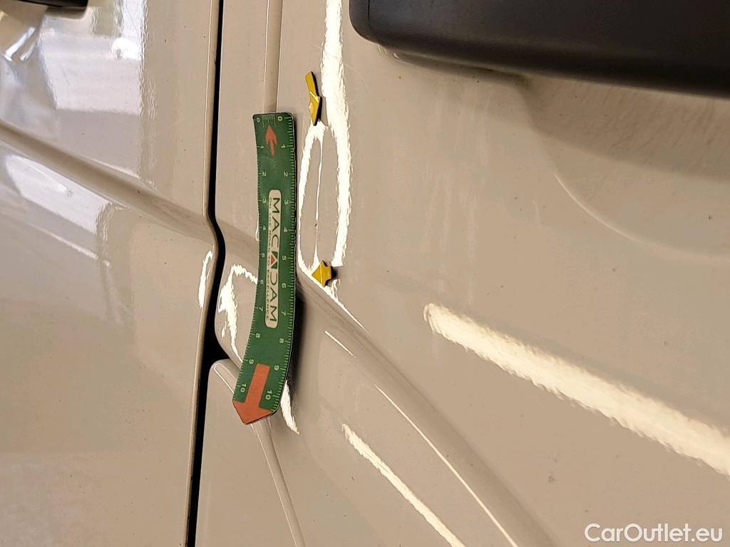  Renault  Master  III Fourgon L3H2 3 5 Grand Confort dCi 145CV BVM6 E6 #24