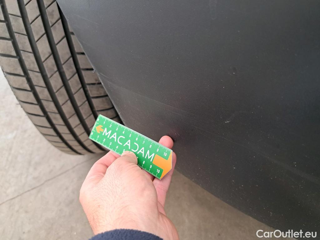  Renault  Kangoo RENAULT  Express / 2013 / 4P / Fourgonnette Grand Confort TCe 115 EDC #35