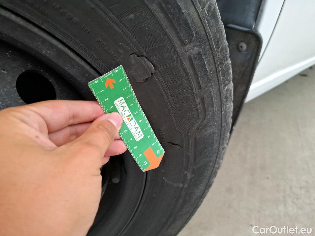  Renault  Master  Fourgon L3H2 3 5 Grand Confort dCi 135CV BVM6 E6dT #19