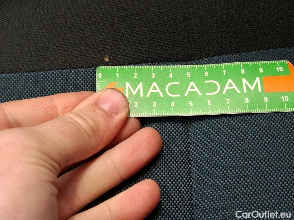  Renault  Master  III Fourgon L2H2 3 5 Grand Confort dCi #44