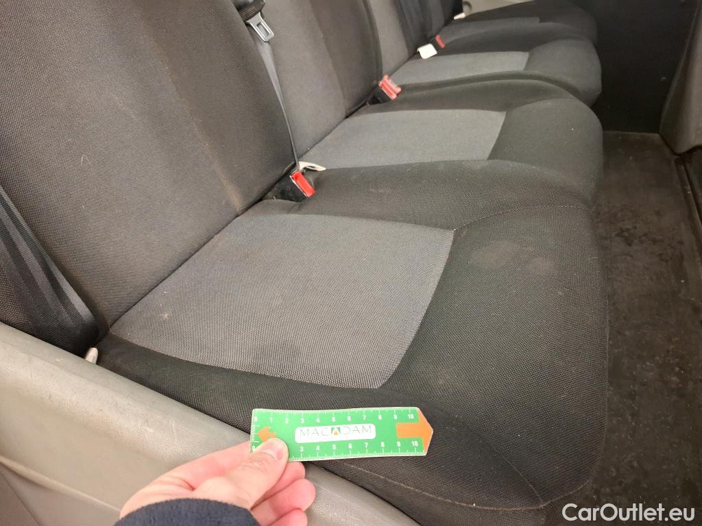  Renault  Master  Fourgon L3H2 3 5 Grand Confort dCi 135CV BVM6 E6dT 7 PLACES #35