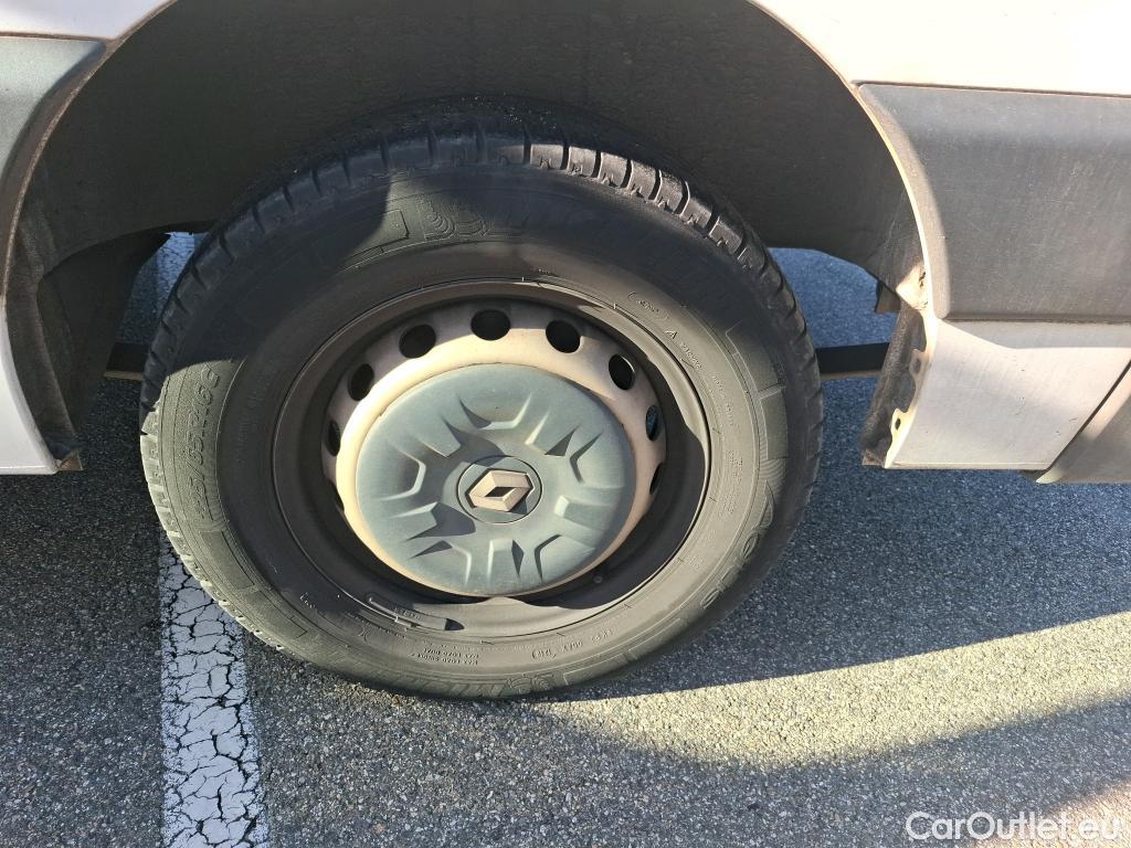  Renault  Master RENAULT  VU 4p Fourgon FG GCf Trac F3500 L2H2 Energy dCi 145 E6 #13