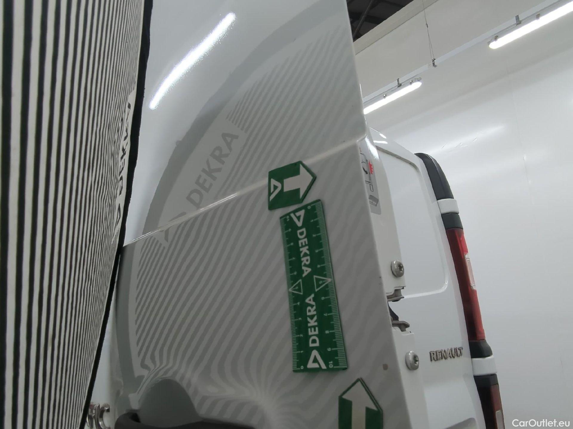  Renault  Trafic RENAULT  VU 4p Fourgon FG GCF L1H1 1000 dCi 95 E6 #39