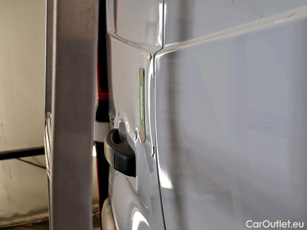  Renault  Trafic RENAULT  VU 4p Fourgon FG GCFL1H1 1000 dCi95 Stop&Start E6 #5