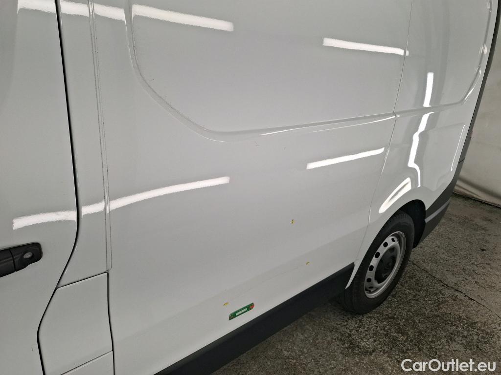  Renault  Trafic  Furgon Grand Confort L1H1 1000 1.6 dCi 120CV BVM6 E6 #1