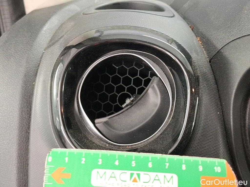  Renault  Trafic  Fourgon L1H1 1000 Confort 1.6 dCi 95CV BVM6 E6dT #33