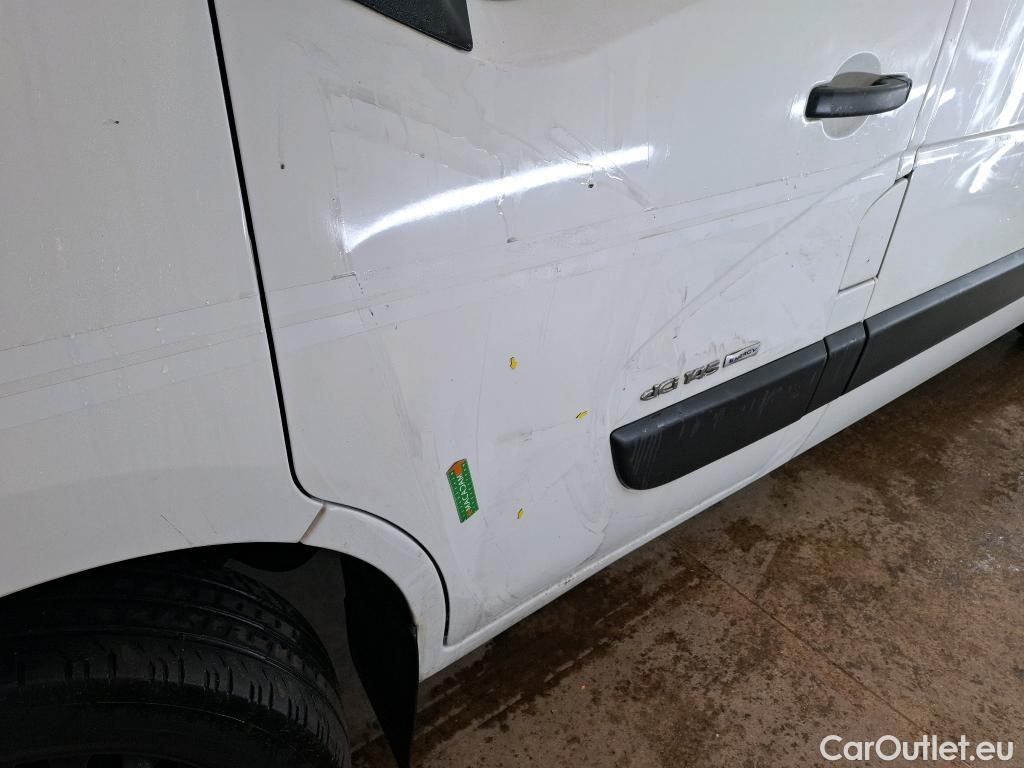  Renault  Master  III Fourgon L2H2 3 5 Grand Confort dCi #5