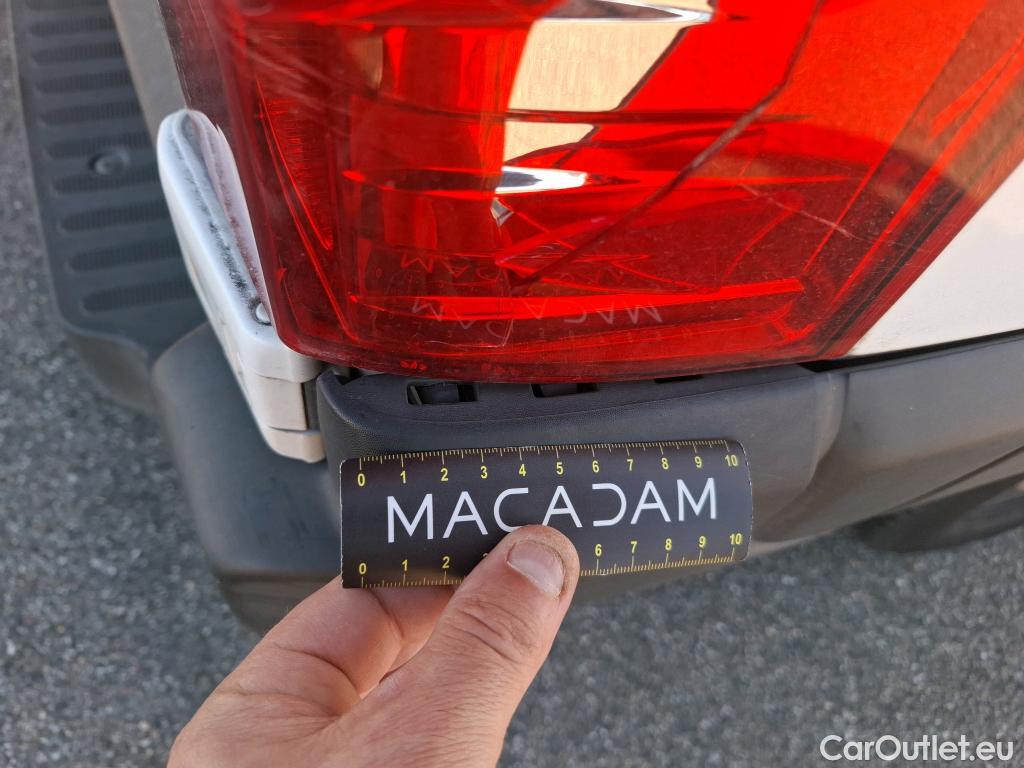  Renault  Master RENAULT  VU 4p Fourgon FG GCf Trac F3500 L2H2 Energy dCi 145 E6 #43