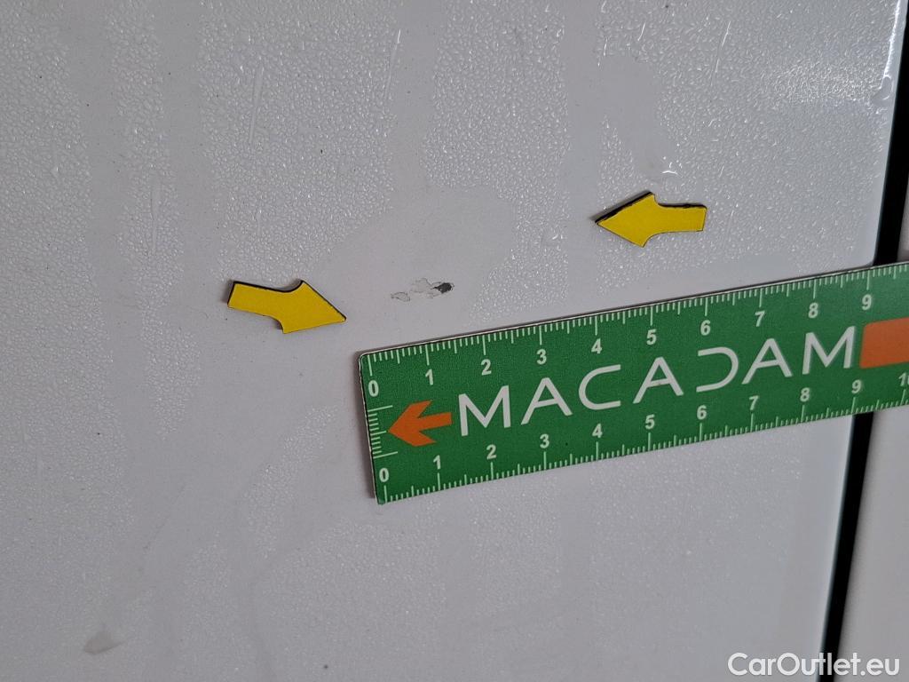  Renault  Master  III Fourgon L2H2 3 5 Grand Confort dCi #57