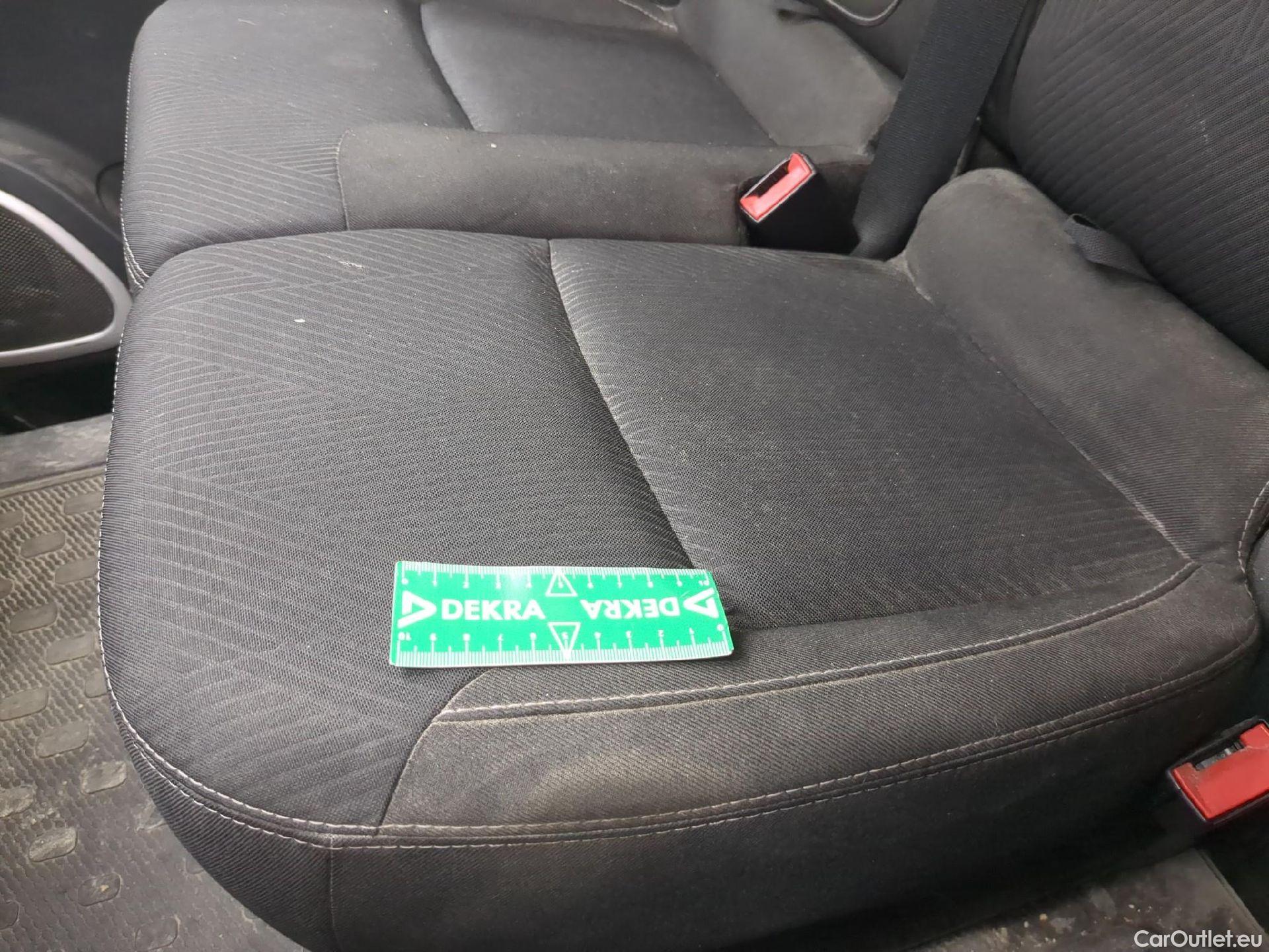  Renault  Trafic RENAULT  VU 4p Fourgon FG GCF L1H1 1000 dCi 95 E6 #2