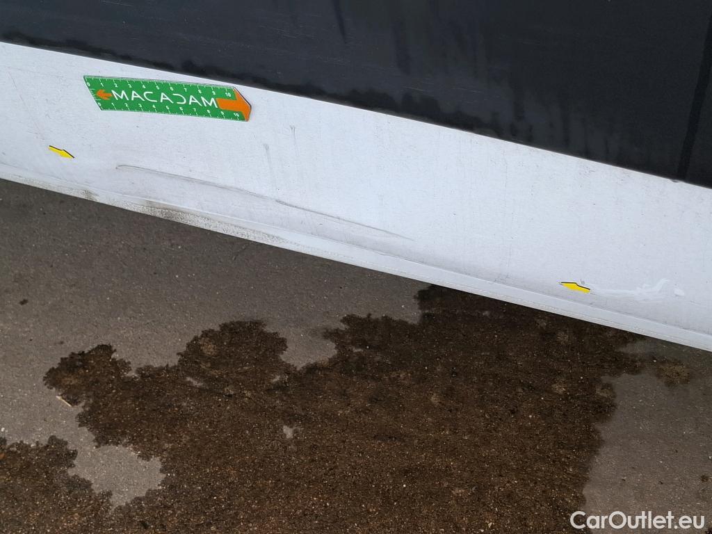  Renault  Master  III Fourgon L2H2 3 5 Grand Confort dCi #4