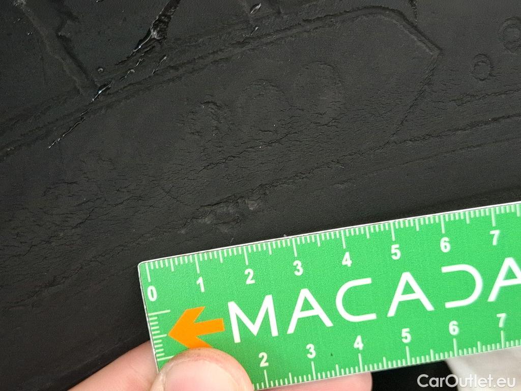  Renault  Master  III Fourgon L2H2 3 5 Grand Confort dCi #34