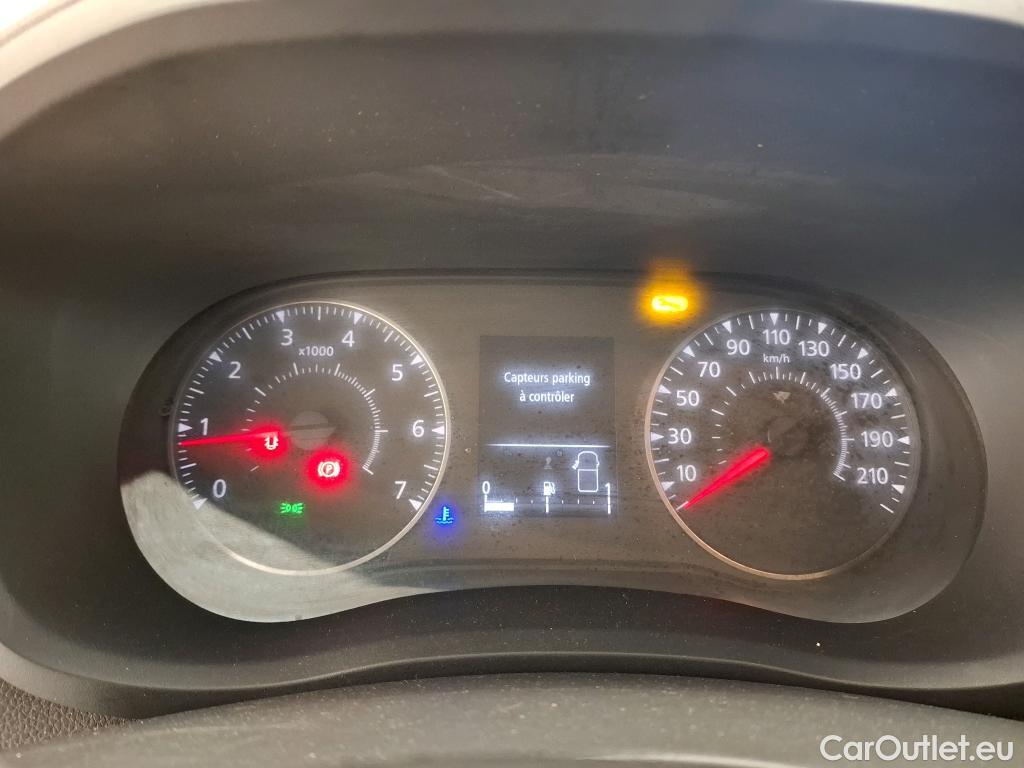  Renault  Master  Fourgon L3H2 3 5 Grand Confort dCi 135CV BVM6 E6dT 7 PLACES #39