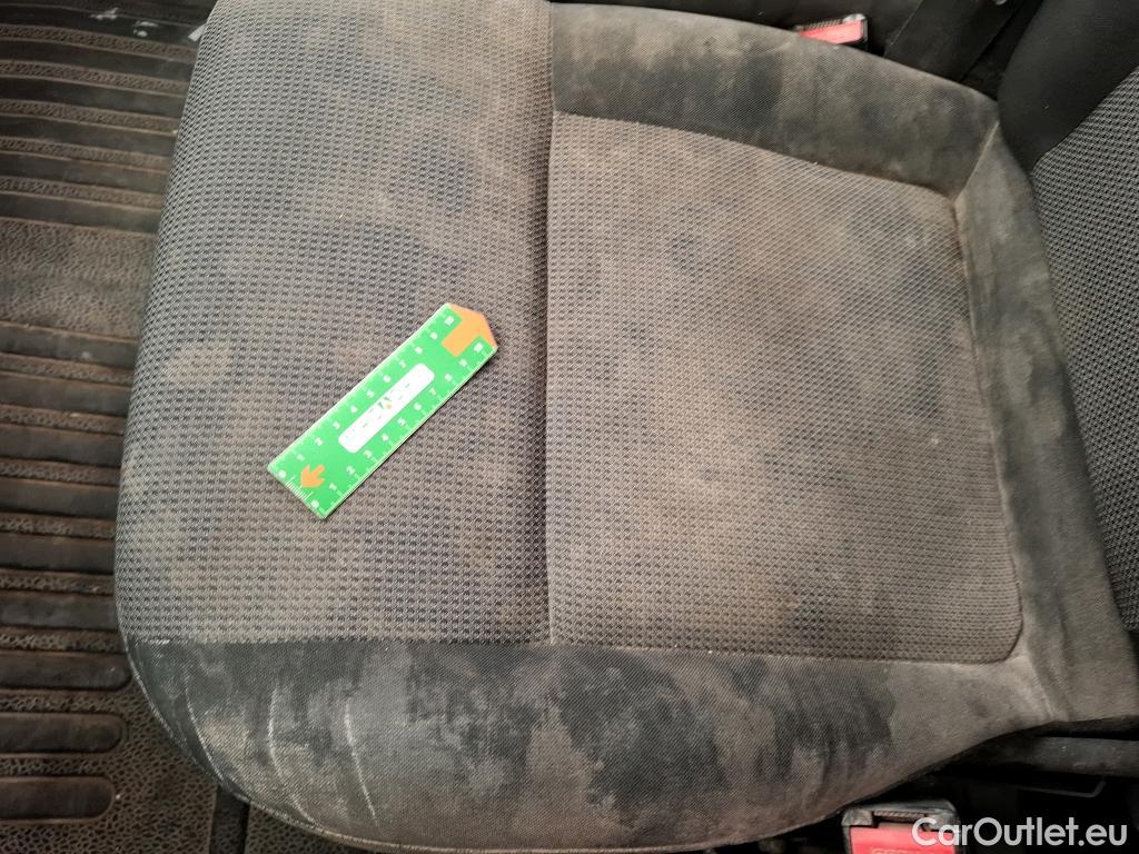  Renault  Master  Fourgon L3H2 3 5 Grand Confort dCi 135CV BVM6 E6dT #36