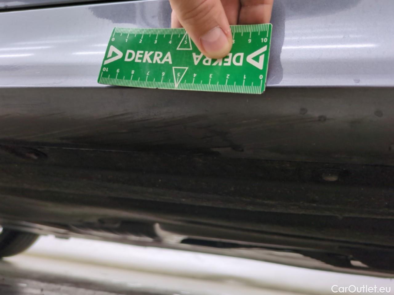  Bmw  Serie 3 Série 3 Berline 318 d Lounge 2.0 150CV BVA8 E6d #29