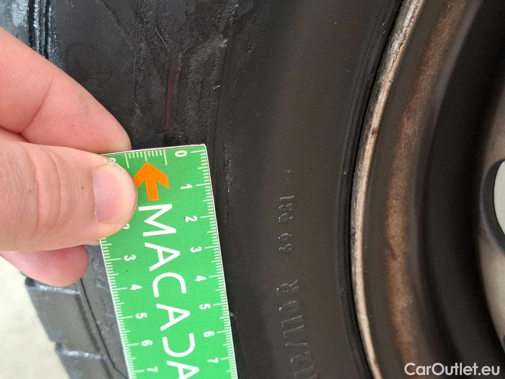  Renault  Master  III Fourgon L2H2 3 5 Grand Confort dCi #41