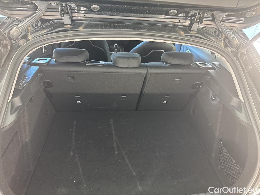  Bmw  Serie 1 BMW Série 1 / 2019 / 5P / Berline 116i Business Design #3