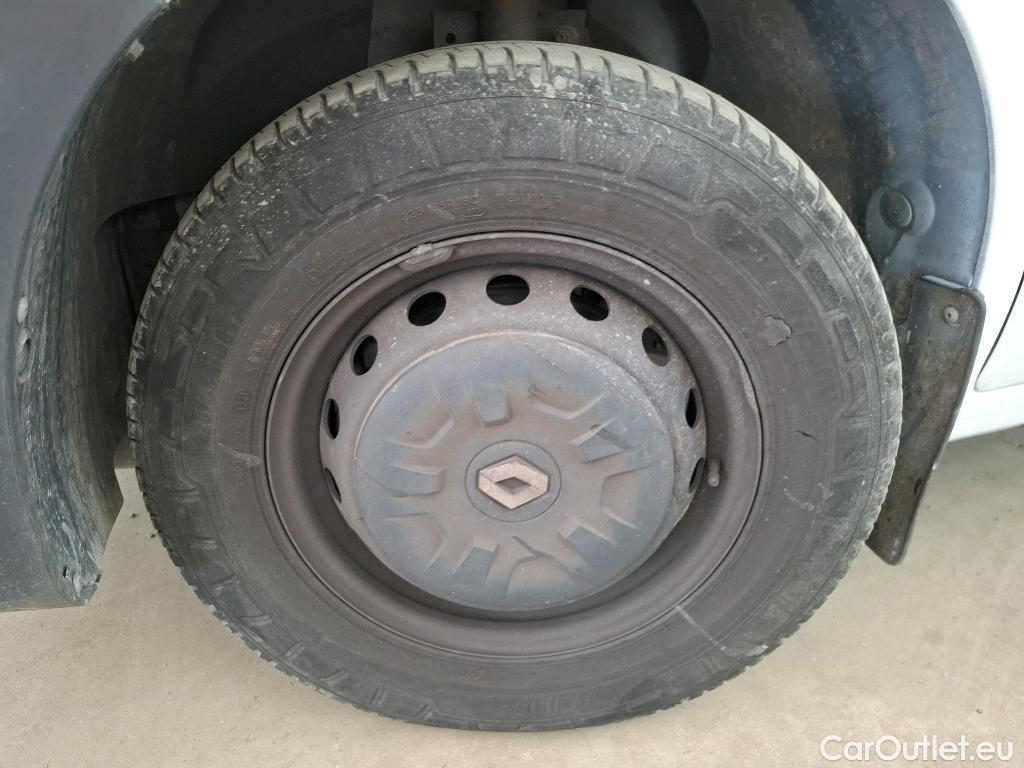  Renault  Master  Fourgon L3H2 3 5 Grand Confort dCi 135CV BVM6 E6dT #23