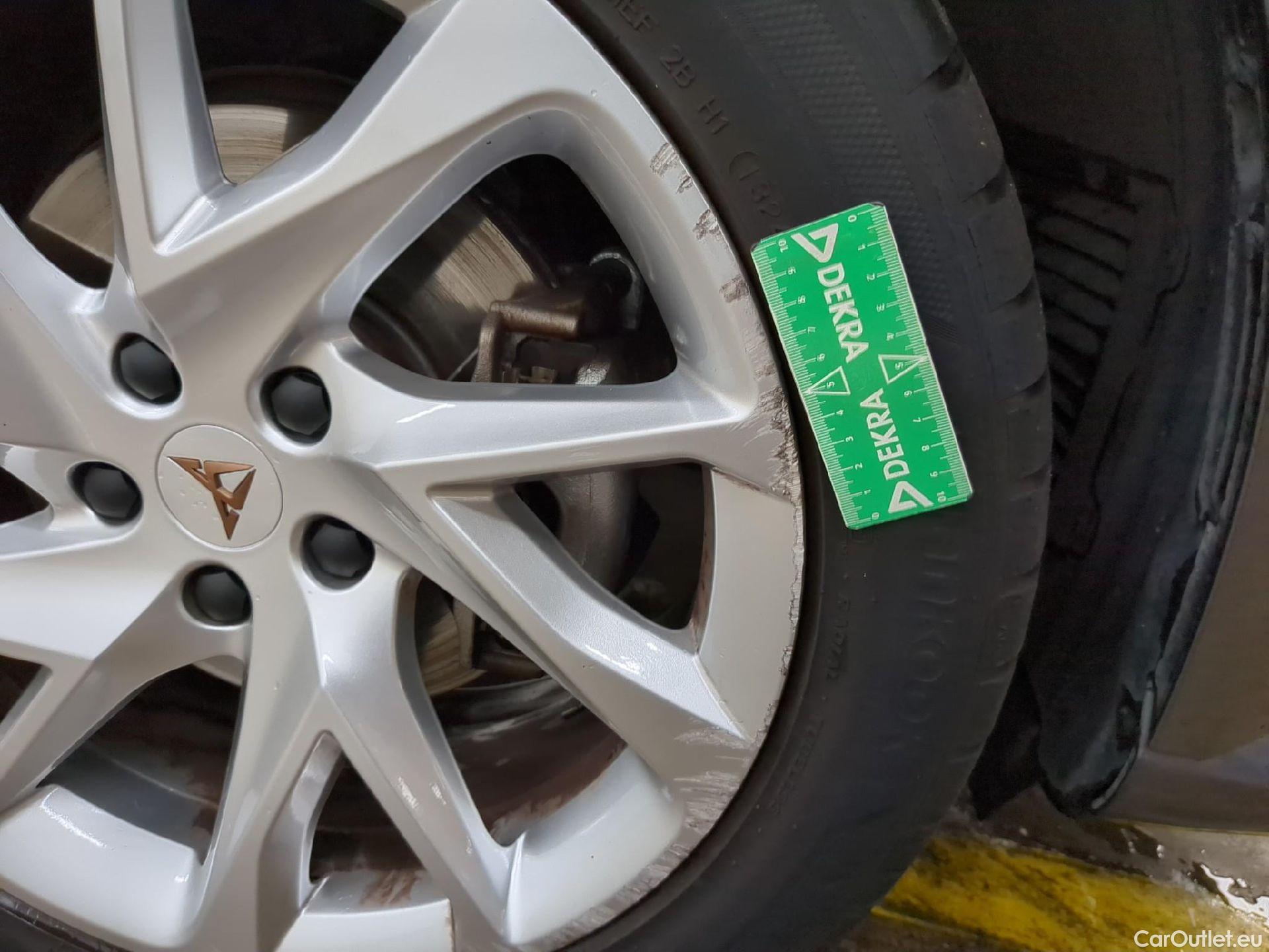  Cupra  Formentor CUPRA  / 2020 / 5P / SUV 1.4 e-HYBRID 204ch DSG6 Business Edition #2