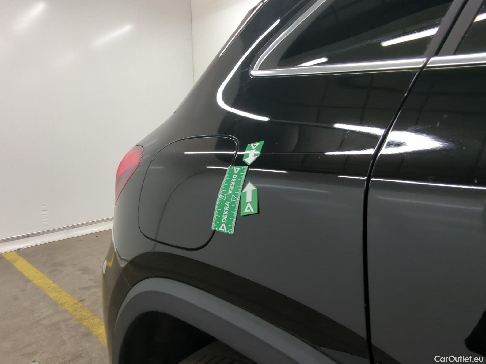  Mercedes  GLA MERCEDES-BENZ  / 2020 / 5P / SUV  250 e AMG LINE DCT #10