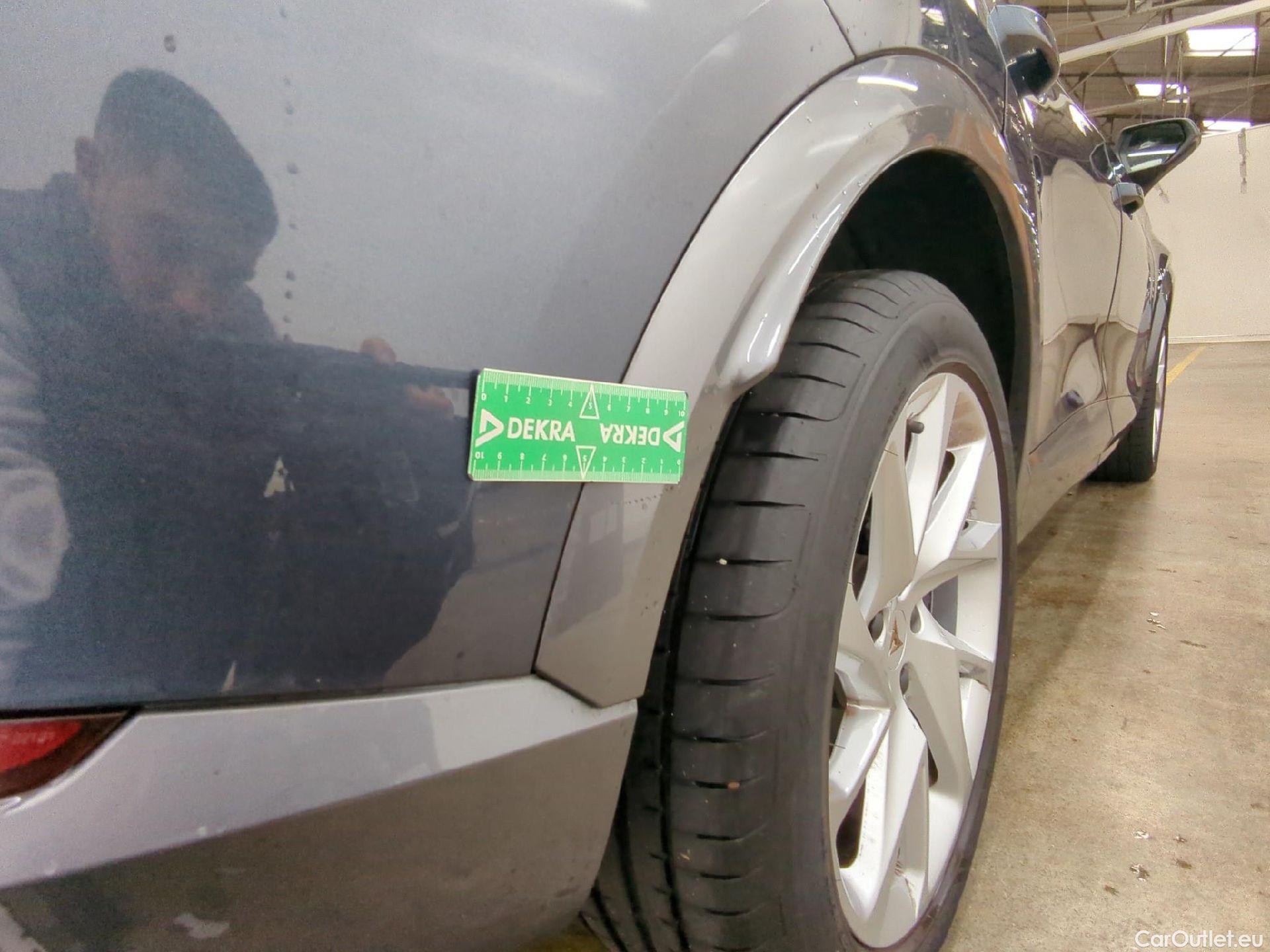  Cupra  Formentor CUPRA  / 2020 / 5P / SUV 1.4 e-HYBRID 204ch DSG6 Business Edition #28