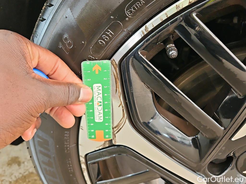  Citroen  C4 CITROEN  / 2020 / 5P / Berline PureTech 130 S&S EAT8 Shine #12