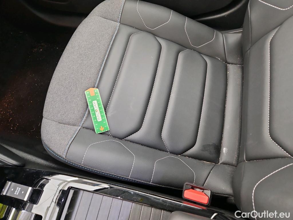  Citroen  C4 CITROEN  / 2020 / 5P / Berline PureTech 130 S&S EAT8 Shine #16