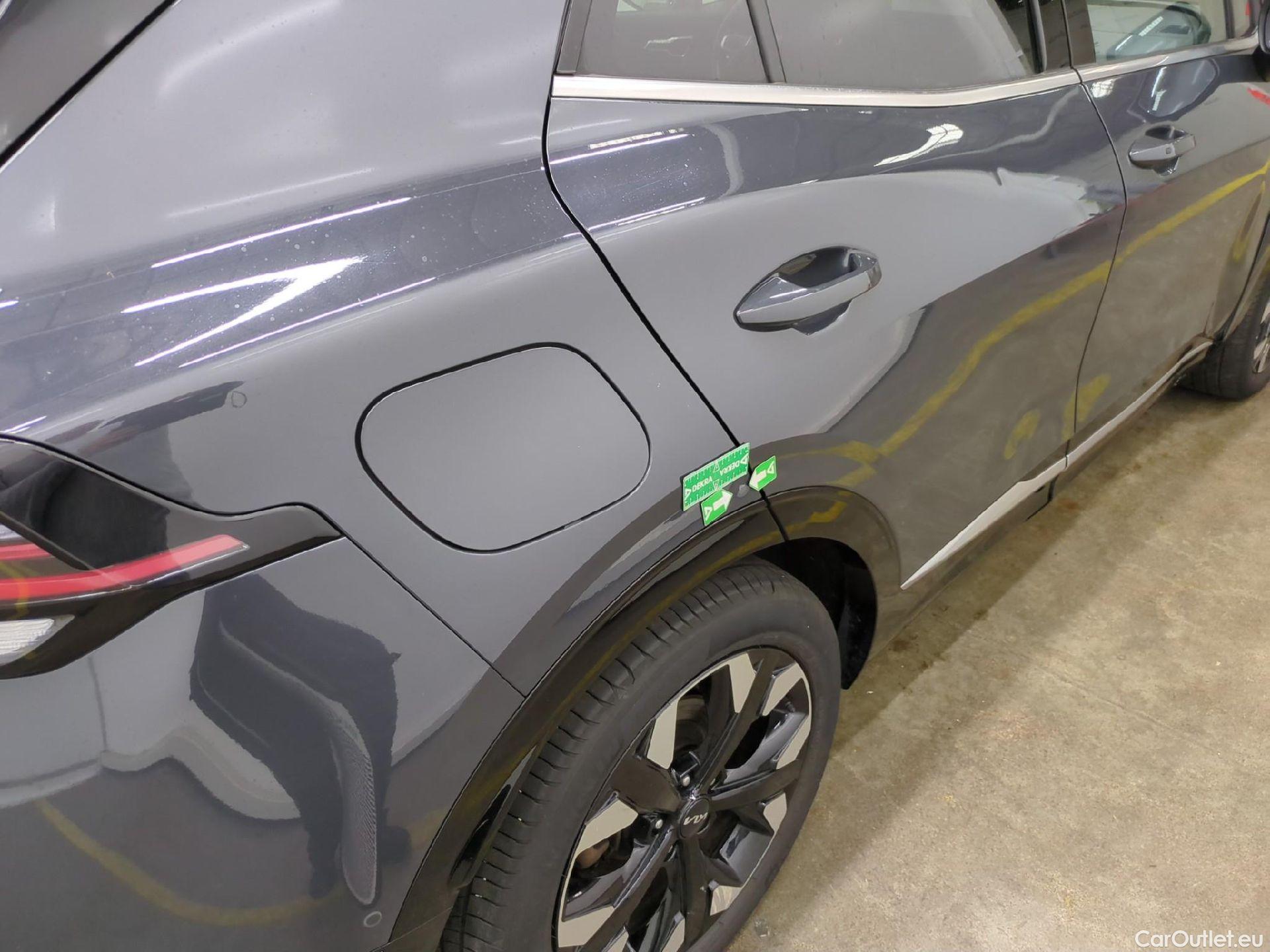  KIA  Sportage  Design Plug-in Hybrid 4WD 1.6 T-GDI 265CV BVA6 E6d #17