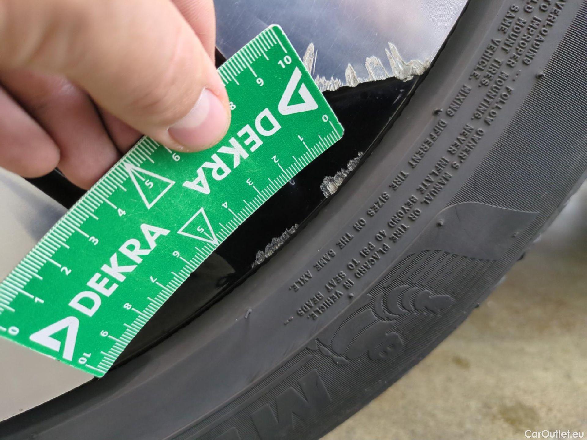  KIA  Sportage  Design Plug-in Hybrid 4WD 1.6 T-GDI 265CV BVA6 E6d #10