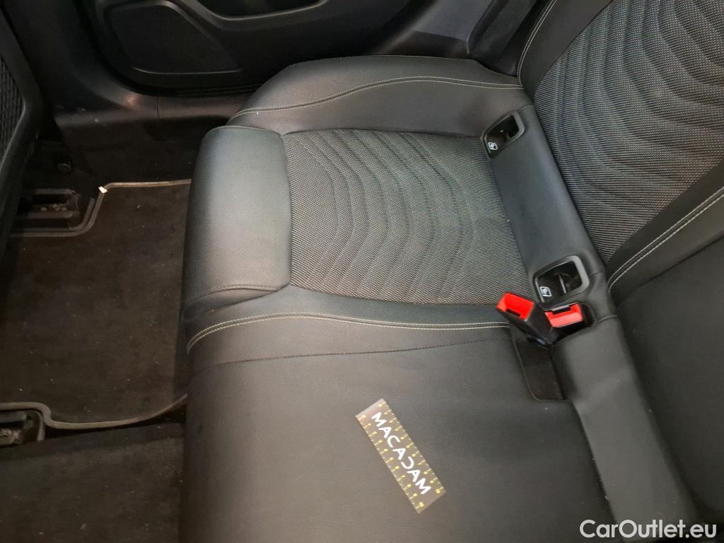  Mercedes  A-Klasse MERCEDES-BENZ Classe A Berline / 2018 / 4P / Berline A 200 d Business Line 8G-DCT #7