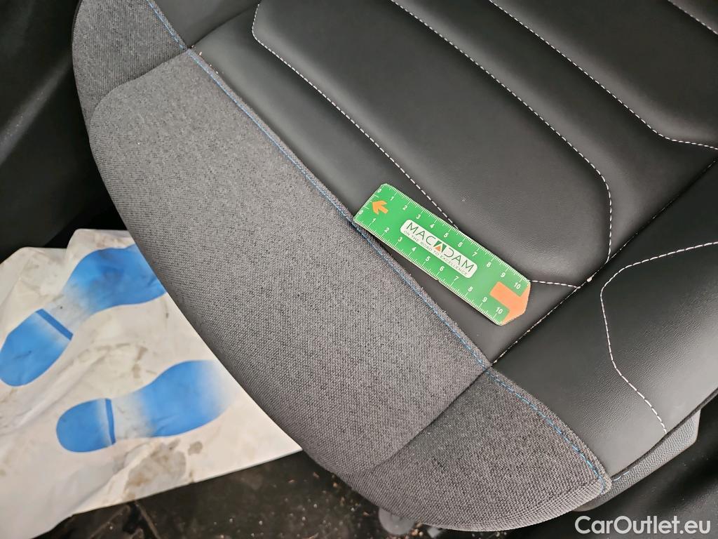  Citroen  C4 CITROEN  / 2020 / 5P / Berline PureTech 130 S&S EAT8 Shine #18